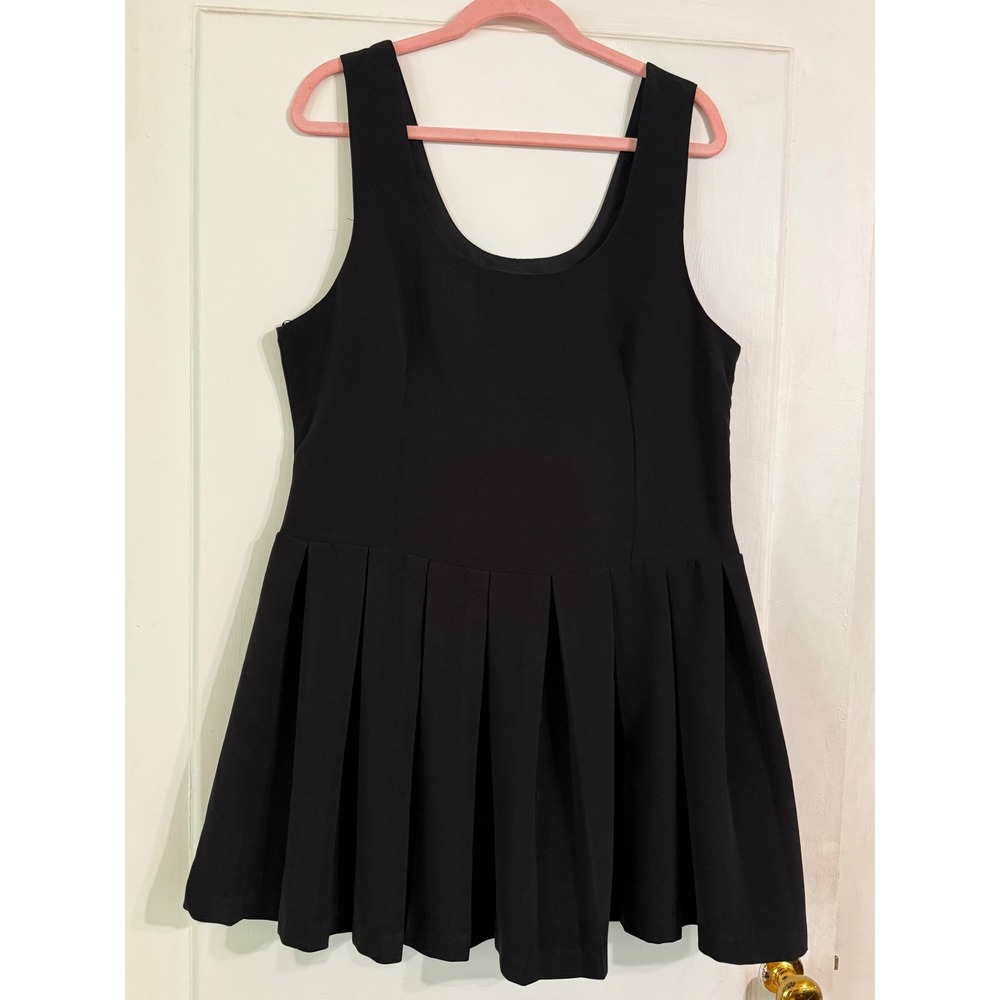 English Factory Black Pleated Mini Dress Scoop Neck Sleeveless XL AY485D